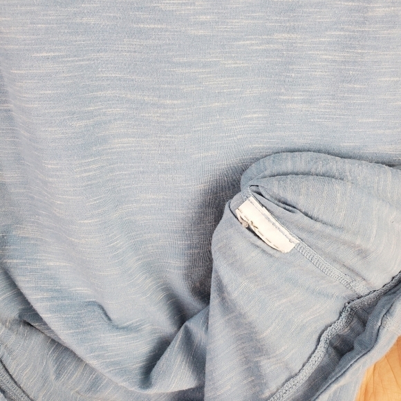 Gap fit breathe blue long sleeve small - Picture 5 of 6